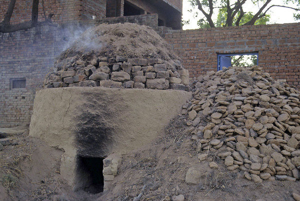 MittiKilns mitti attar 2